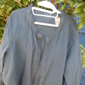 Beautiful, all season topper from CP Shades!